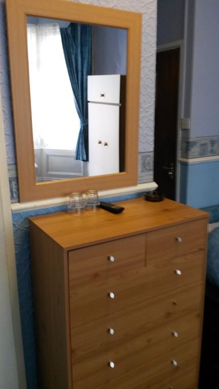 Walford Hotel Блекпул Стая снимка
