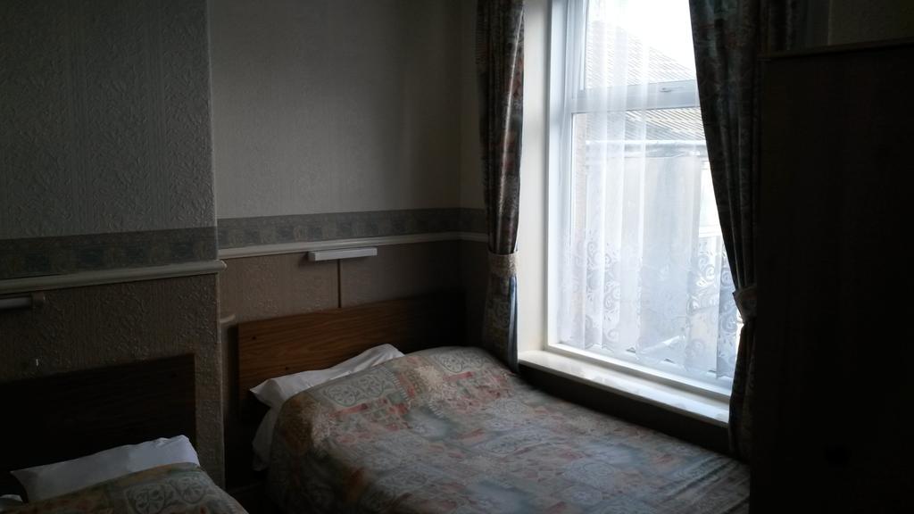 Walford Hotel Блекпул Екстериор снимка