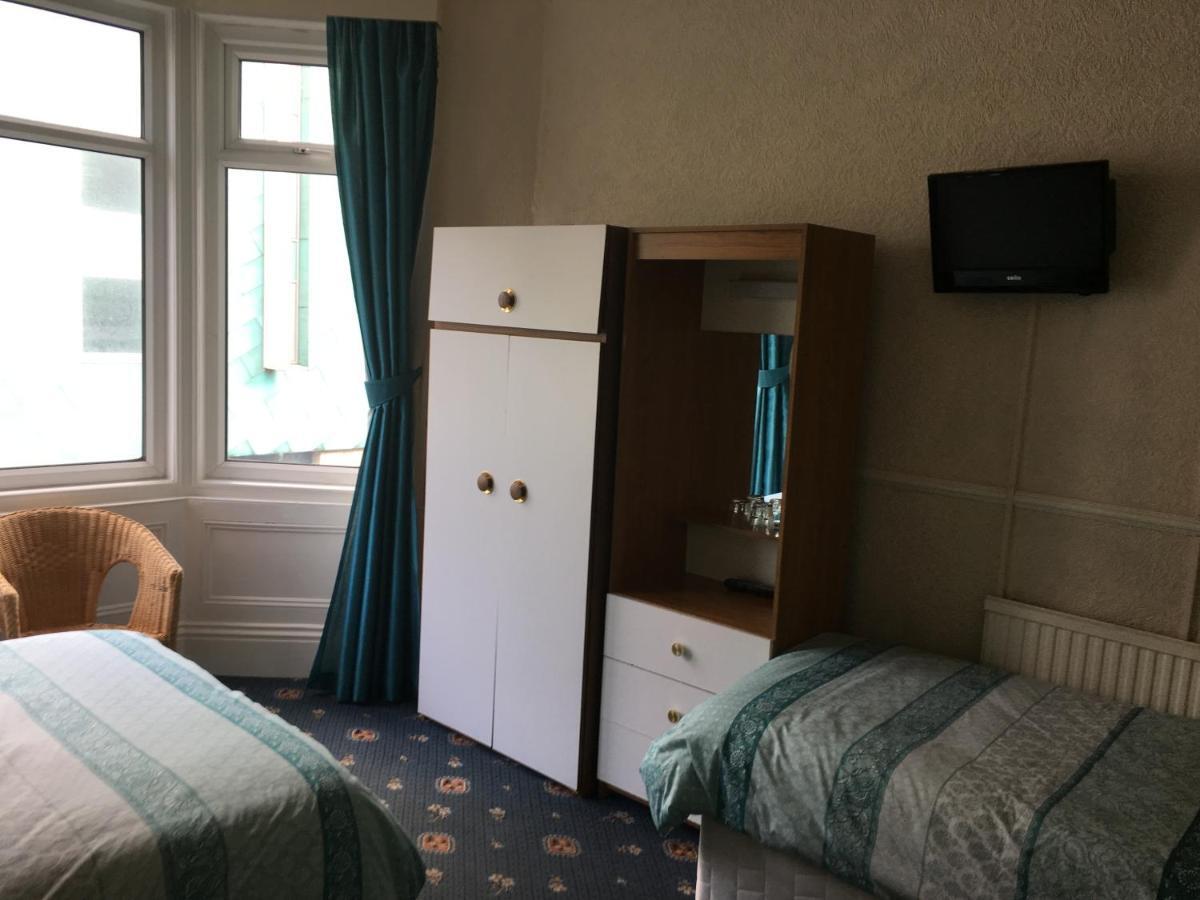 Walford Hotel Блекпул Екстериор снимка